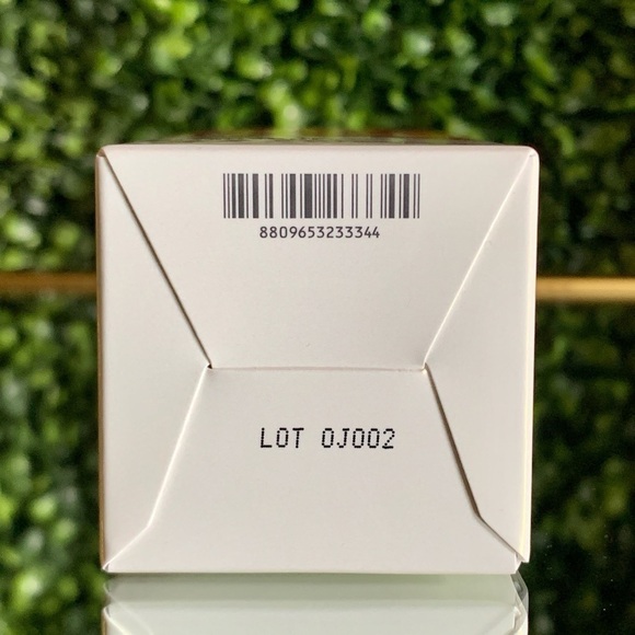 Hanskin Vitamin C Powder Cleanser | NEW | 70mL 2.46oz - Picture 13 of 14